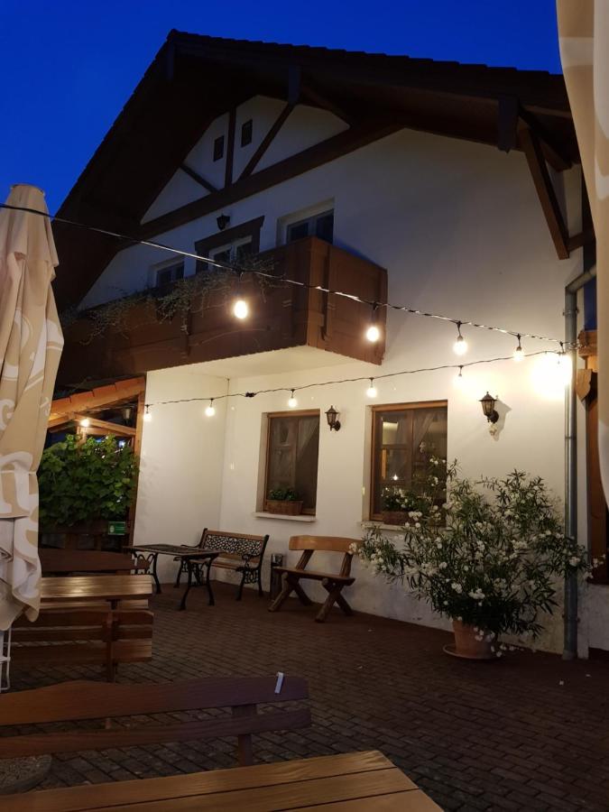 Sommer Panzio Balatonföldvár エクステリア 写真