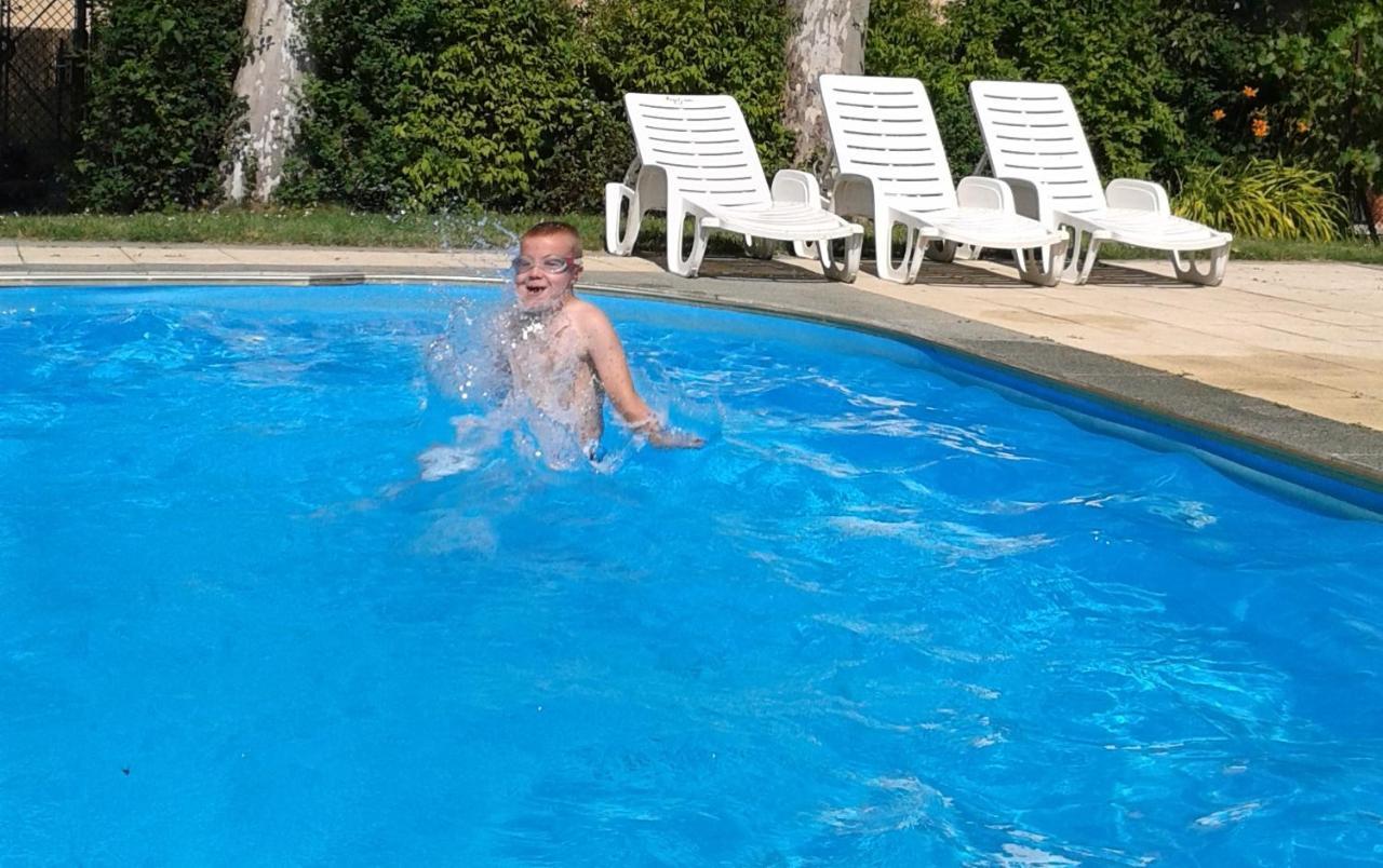 Sommer Panzio Balatonföldvár エクステリア 写真