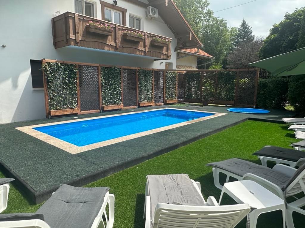 Sommer Panzio Balatonföldvár エクステリア 写真